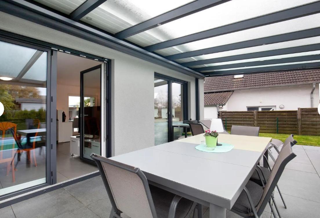 Grosszuegige Unterkunft Mit Terrasse Oberbrechen Exteriör bild